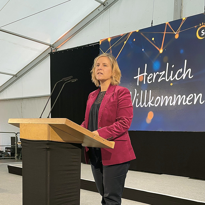 Technologiegeschichte in Rheinland-Pfalz Klimaschutzministerin Katrin Eder am Rednerpult