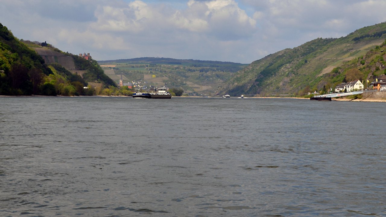 Rhein bei Kaub