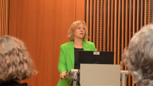 Katrin Eder: „Ressourceneffizienz sichert die Zukunft unseres Landes“ Katrin Eder: „Ressourceneffizienz sichert die Zukunft unseres Landes“