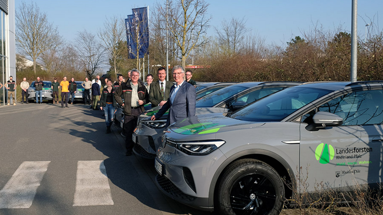 Die neuen E-Fahrzeuge von Landesforsten Rheinland-Pfalz
