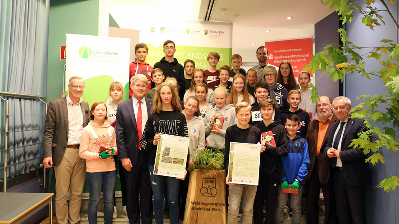 Gruppenfoto Sieger Waldjugendspiele 2019