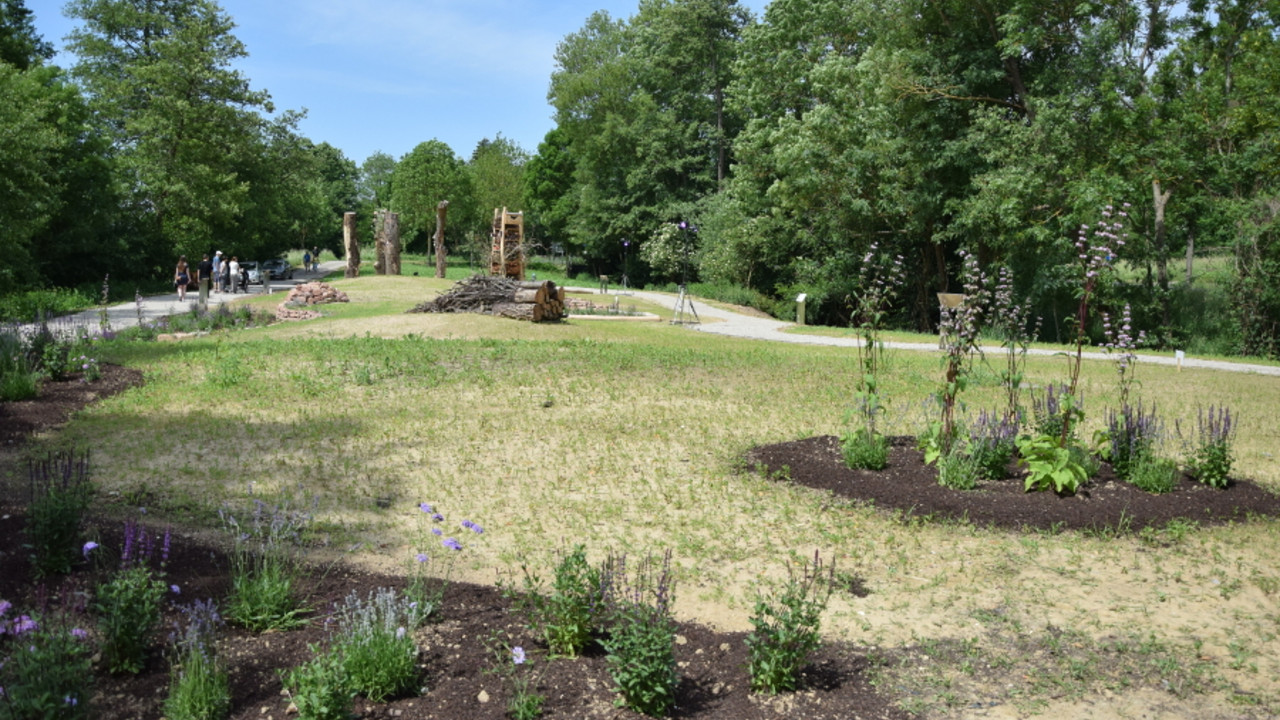Platz der Artenvielfalt in Herxheim
