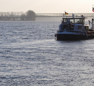 Rhein in Höhe Mainz