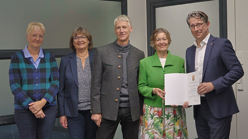 Michael Hauer verleiht Forschungspreis Tierschutz: „Forschungsarbeiten zeigen Verantwortung gegenüber Wissenschaft, Gesellschaft und Tieren“