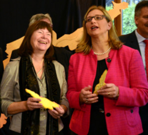 Ulrike Höfken und ihre saarländische Amtskollegin Anke Rehlinger, Foto. S.Heinrich, Landesforsten RLP