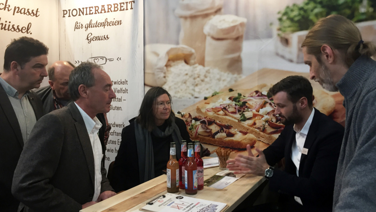 Umweltministerin Höfken unterwegs auf der Biofach