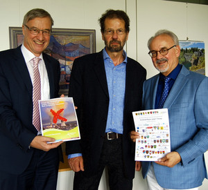 Staatssekretär Dr. Thomas Griese, Professor Wolfgang Renneberg, Leiter des Büros für Atomsicherheit, und Städteregionsrat Helmut Etschenberg