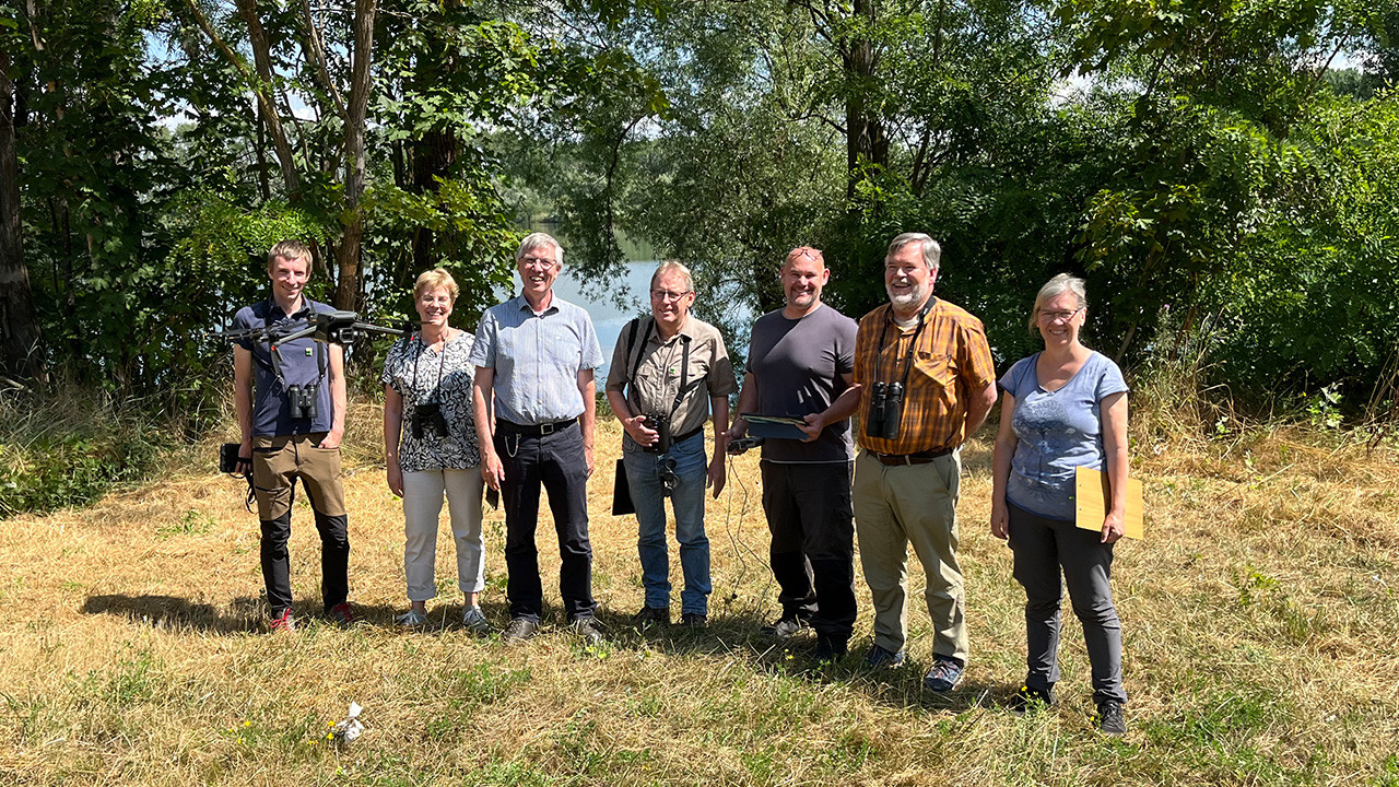 Gruppenbild mit Staatssekretär Erwin Manz