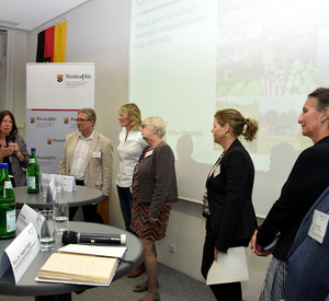 Diskussionsrunde mit Umweltministerin Höfken während des Öko-Kongresses
