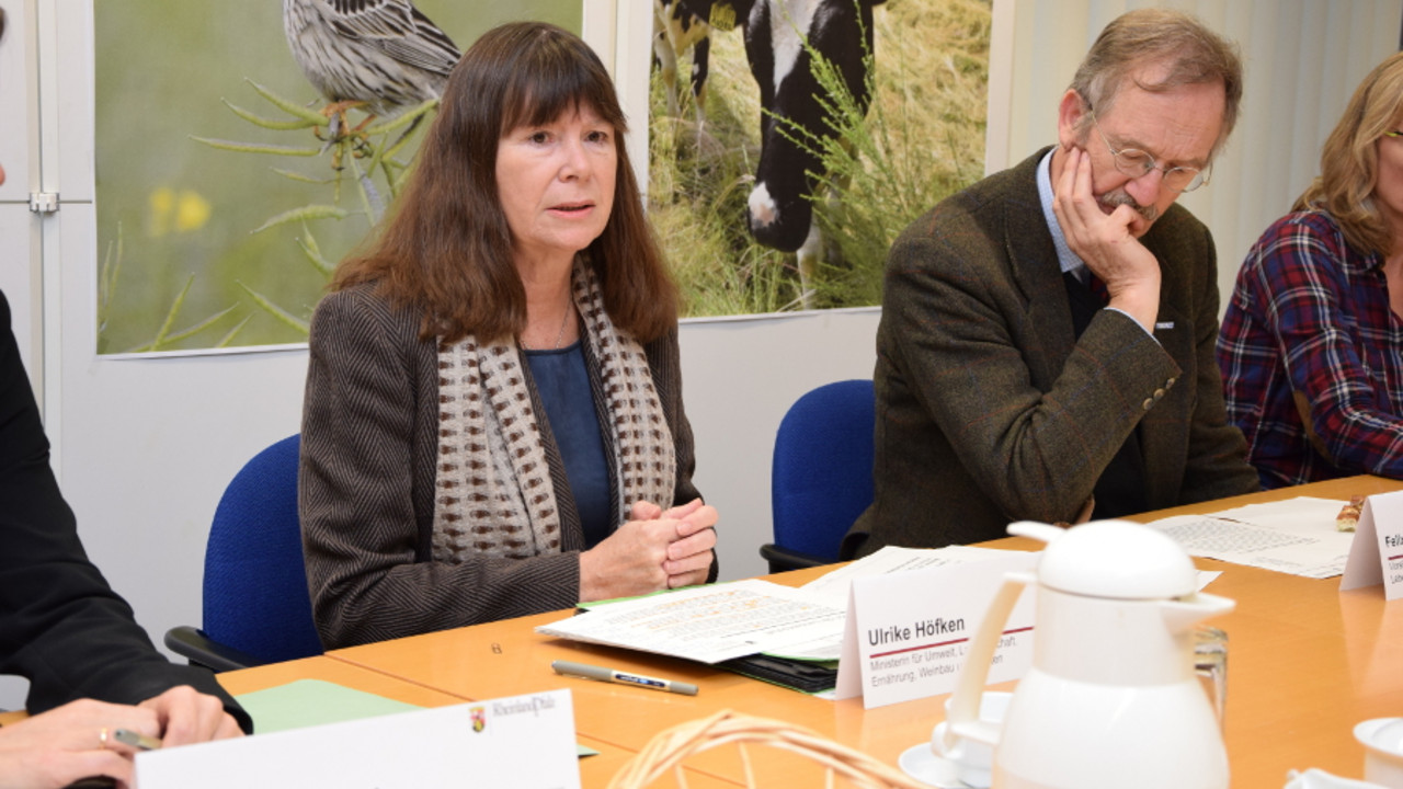 Pressekonferenz mit Landwirtschaftsministerin Ulrike Höfken