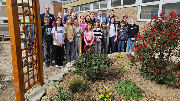 Michael Hauer: „Grüne Schulhöfe machen Klimaschutz sicht- und spürbar“