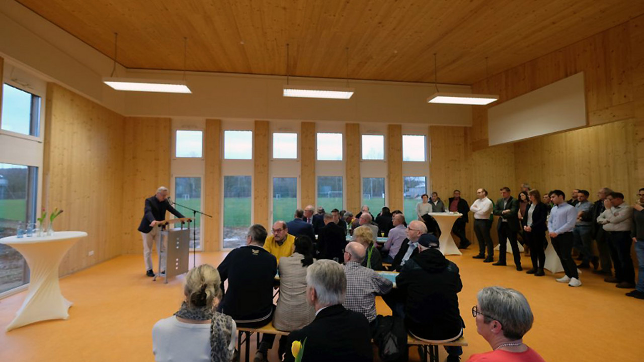 Eröffnung der Mehrzweckhalle in Waldalgesheim