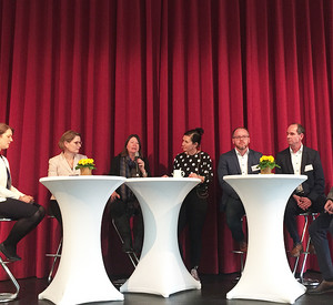 Gesprächsrunde auf dem Ernährungskongress mit Ernährungsministerin Ulrike Höfken und Bildungsministerin Dr. Stefanie Hubig.