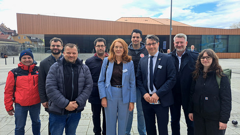 Austausch zu Bahnsicherheit zwischen Mobilitätsstaatssekretär Michael Hauer, Verkehrsministerin Petra Berg und Eisenbahn- und Verkehrsgewerkschaft