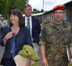 Umweltministerin Höfken besucht den Truppenübungsplatz Daaden