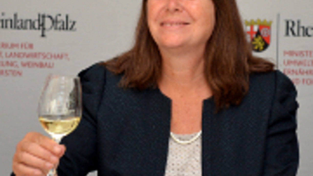 Weinbauministerin Ulrike Höfken Weinbauministerin Ulrike Höfken