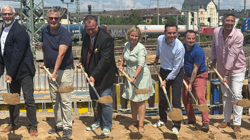 Eder/ Becht: „Neue Brücke, neue Bahnstation – wir verbinden Stadtteile und machen Koblenz für ÖPNV-Nutzerinnen und -Nutzer, Radlerinnen und Radler sowie Fußgängerinnen und Fußgänger attraktiver“