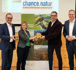 Katrin Eder mit den Landräten Fritz Brechtel und Dietmar Seefeldt sowie BfN Vizepräsident Thomas Graner