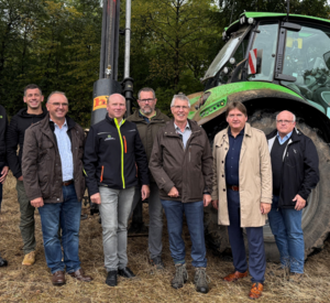 Gruppenbild mit Staatssekretär Erwin Manz