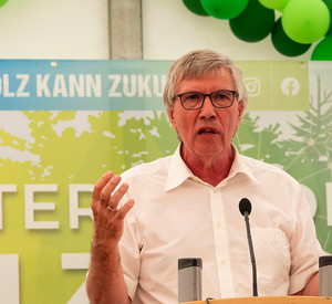 Umweltstaatssekretär Dr. Erwin Manz eröffnet die Westerwälder Holztage 2025