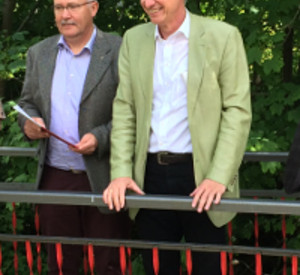 Staatssekretär Thomas Griese mit Verbandsbürgermeister Bernhard Alscher, Foto: Gerhard Hänsel