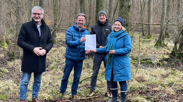 Katrin Eder: „Wenn wir das Rothbachtal wieder naturnäher gestalten, sind die Menschen besser vor Hochwasser geschützt und der Wald wird besser mit Wasser versorgt“ Katrin Eder: „Wenn wir das Rothbachtal wieder naturnäher gestalten, sind die Menschen besser vor Hochwasser geschützt und der Wald wird besser mit Wasser versorgt“